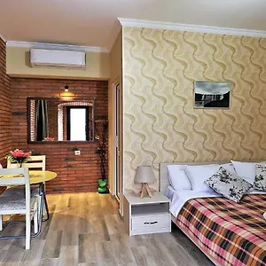 https://tabori-13-arnold-chikobava-street-13.alltbilisihotels.com